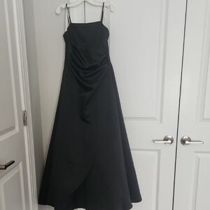 David's Bridal JB 1675  Black Sleeveless Formal Bridesmaid Dress 12